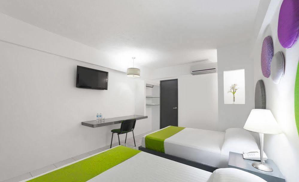 Hotel Tryp By Wyndham Chetumal Zewnętrze zdjęcie